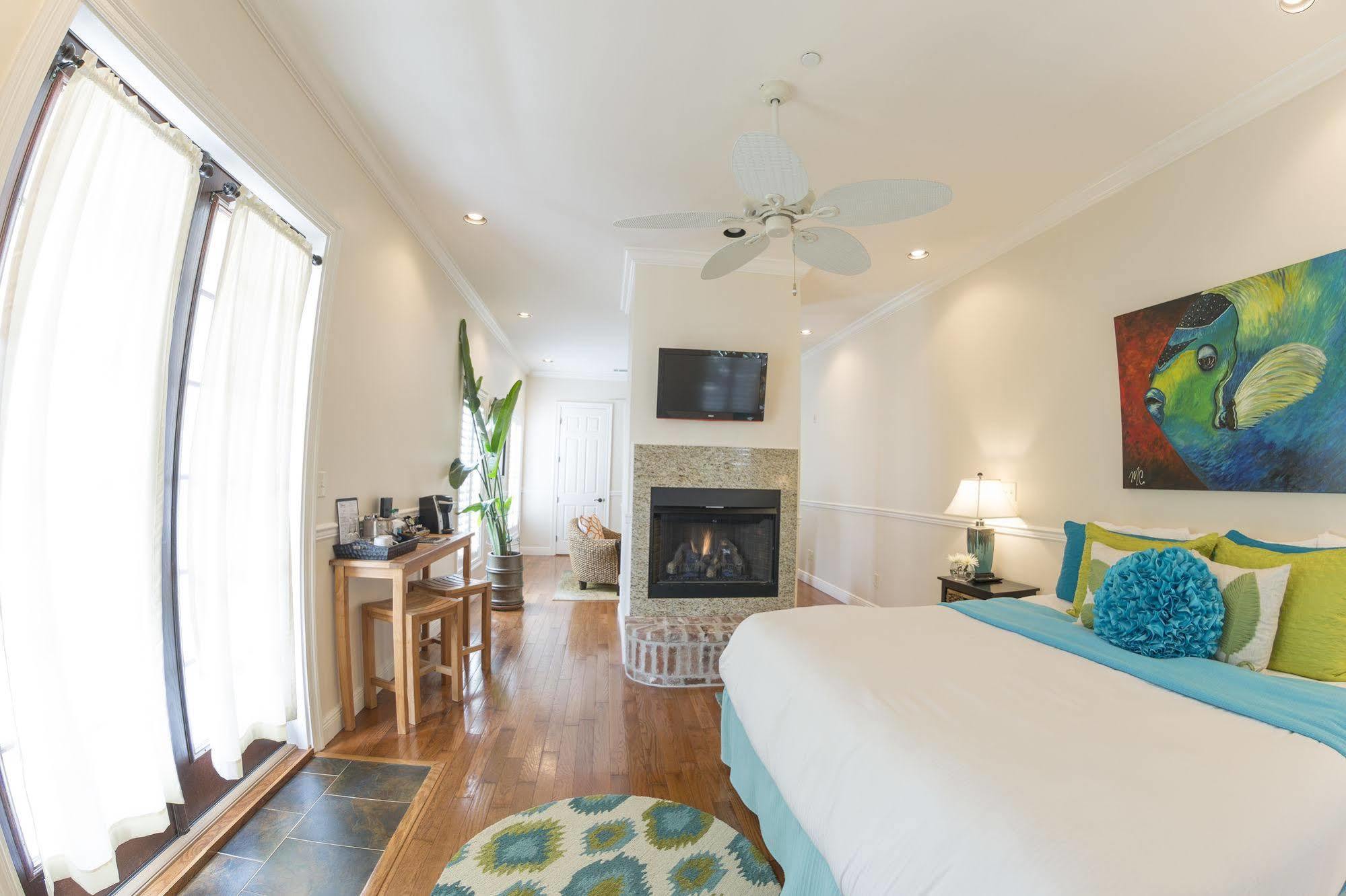 The Almanett Hotel & Bistro Gulfport Dış mekan fotoğraf