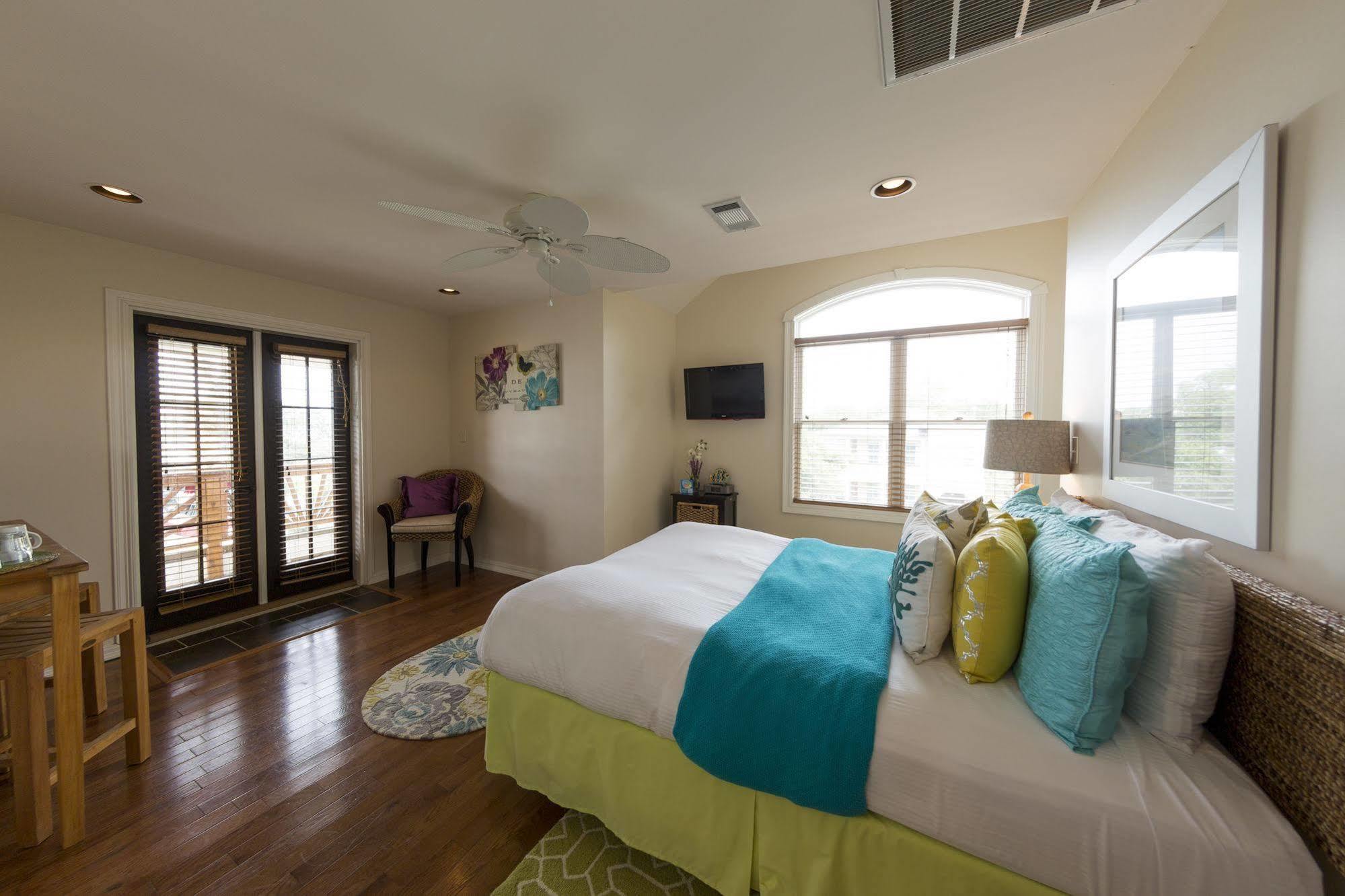 The Almanett Hotel & Bistro Gulfport Dış mekan fotoğraf