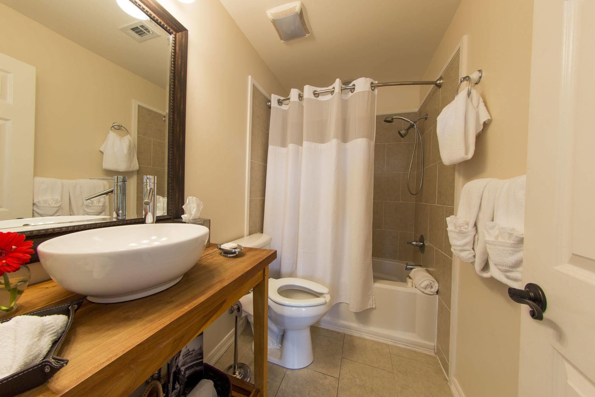 The Almanett Hotel & Bistro Gulfport Dış mekan fotoğraf